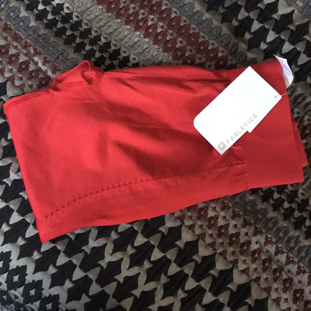 Fabletics Capri Workout pants